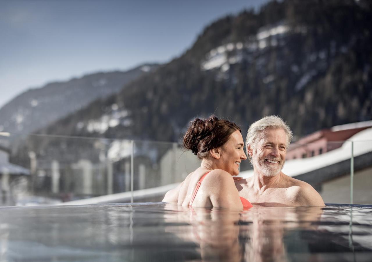 Alpin Art & Naudererhof Superior Hotel 4*