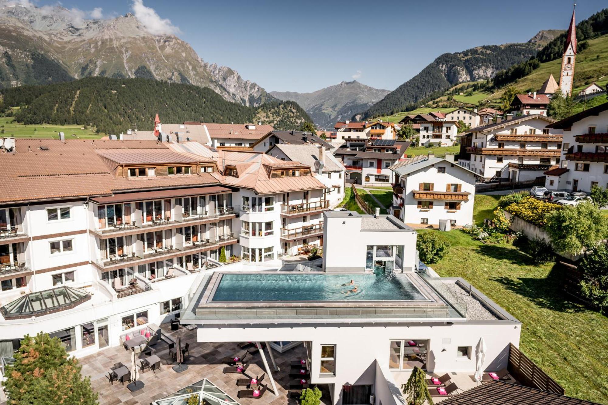 Alpin Art & Naudererhof Superior 4*